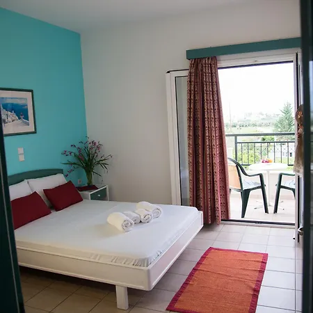 Theoni Apartment Malia (Crete)