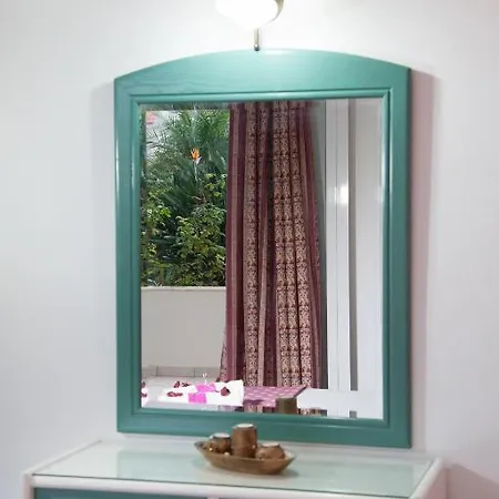 Theoni Apartment